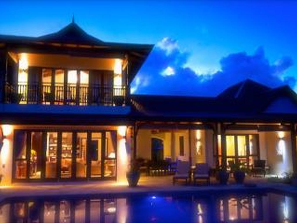 Private Sea View Villa Eden Island Room photo